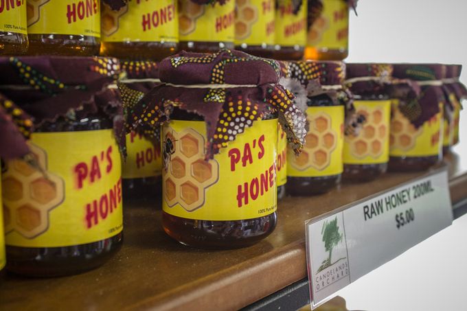 Pa's Honey at Canoelands Orchard